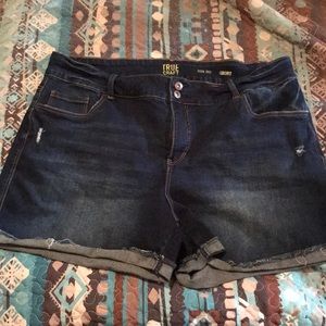 True Craft shorts